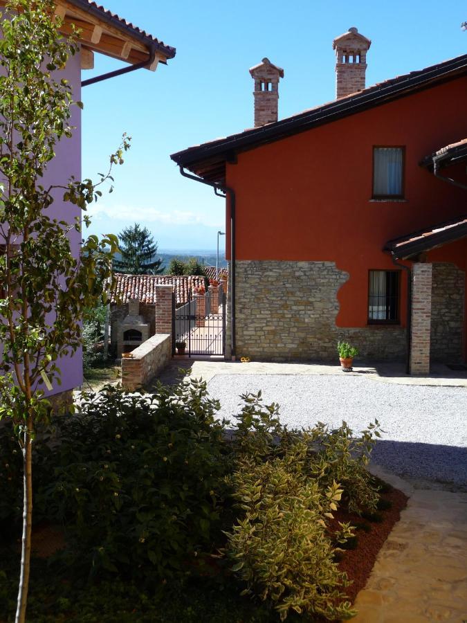 La Corte Di Langa Hostal Albaretto della Torre Exterior foto