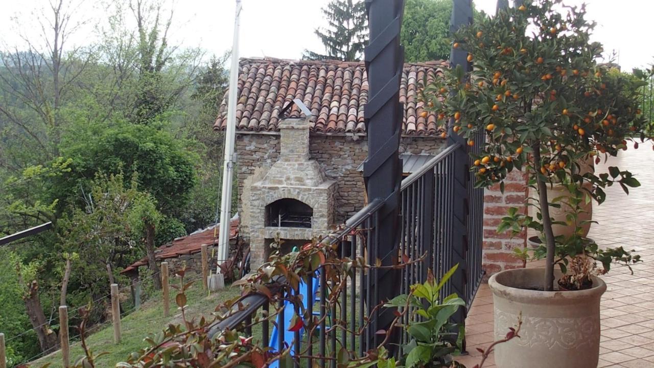 La Corte Di Langa Hostal Albaretto della Torre Exterior foto